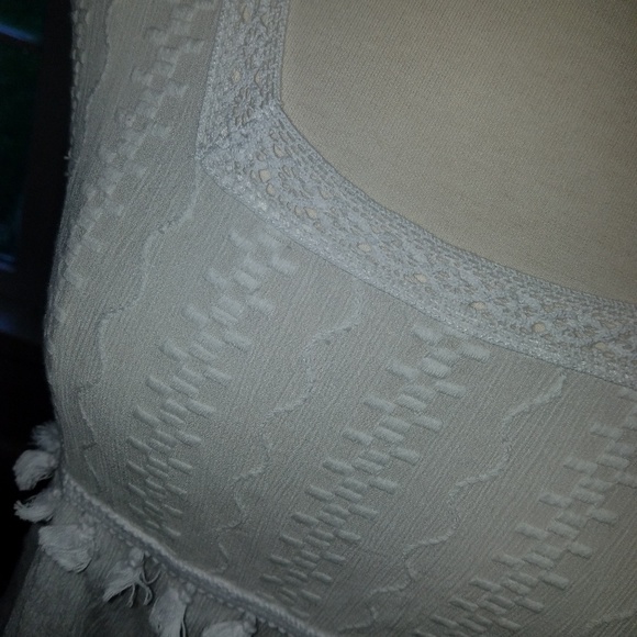 Top - Picture 2 of 3